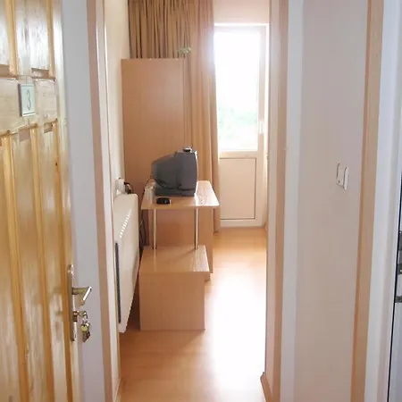 Hotel Tihiqt Kat