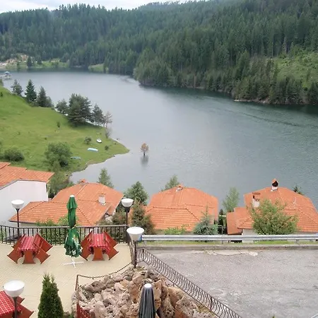 Hotel Tihiqt Kat Dospat