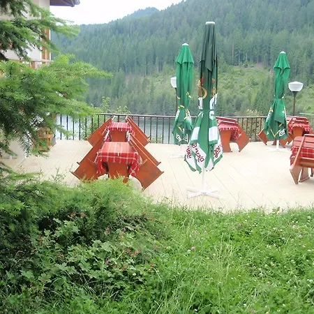Hotel Tihiqt Kat Dospat