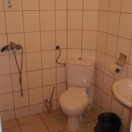 Tihiqt Kat Hotel *