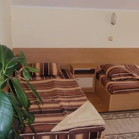 Tihiqt Kat Hotel Dospat